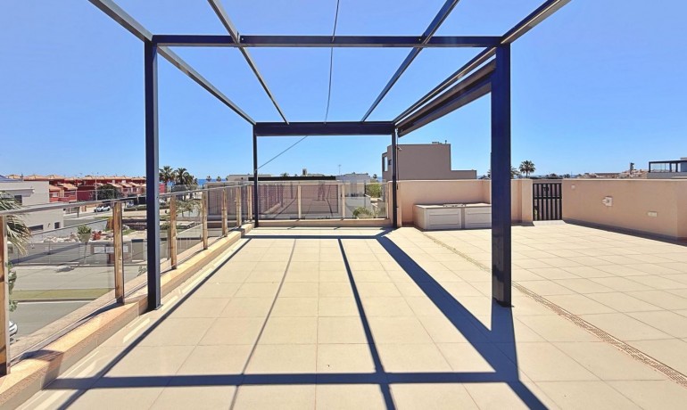 Sale - Apartment / Flat -
Pilar de La Horadada - Torre de La Horadada - Town