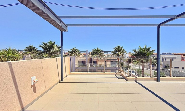 Sale - Apartment / Flat -
Pilar de La Horadada - Torre de La Horadada - Town
