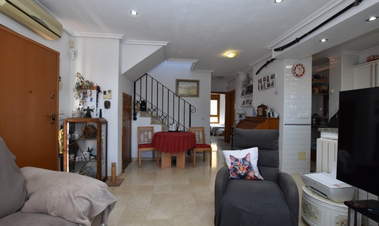 Sale - Villa -
Algorfa - La Finca Golf Resort