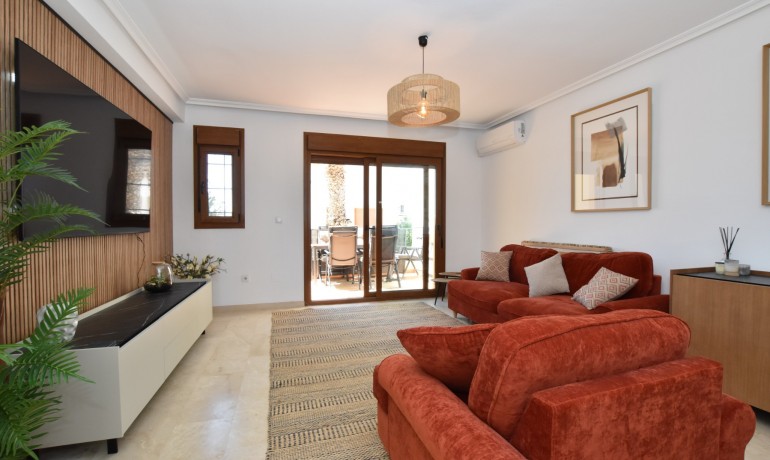 Sale - House -
Algorfa - La Finca Golf Resort
