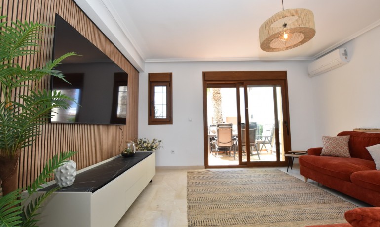 Sale - House -
Algorfa - La Finca Golf Resort