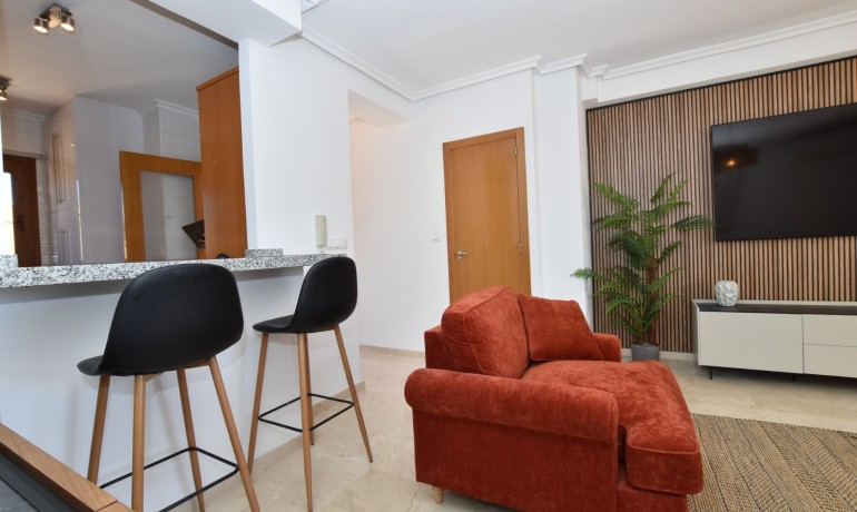 Sale - House -
Algorfa - La Finca Golf Resort