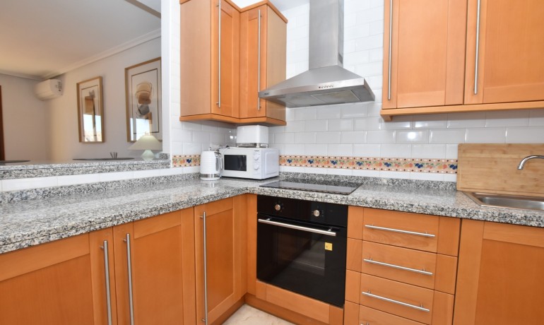 Sale - House -
Algorfa - La Finca Golf Resort
