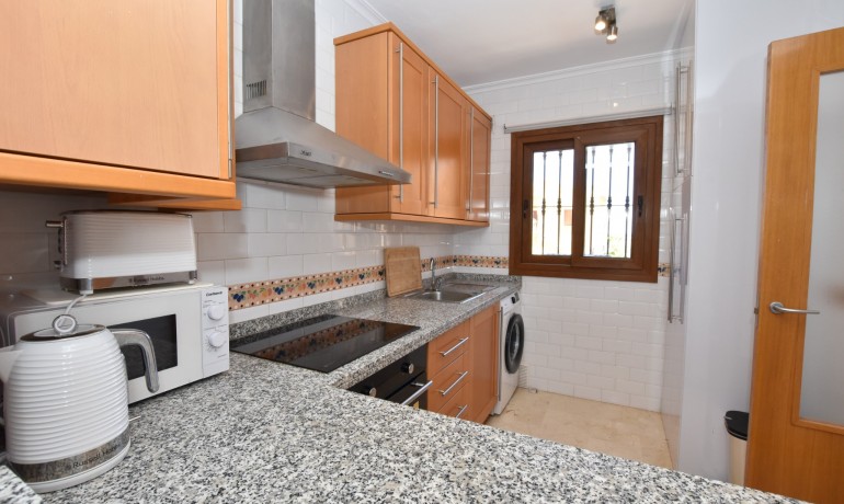 Sale - House -
Algorfa - La Finca Golf Resort