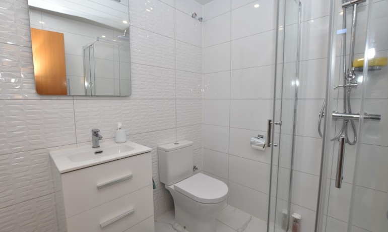 Sale - House -
Algorfa - La Finca Golf Resort