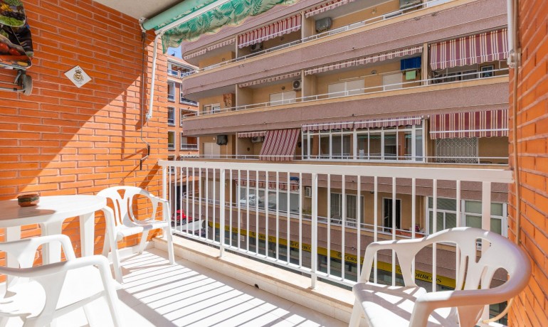 Sale - Apartment / Flat -
Torrevieja* - Playa del cura