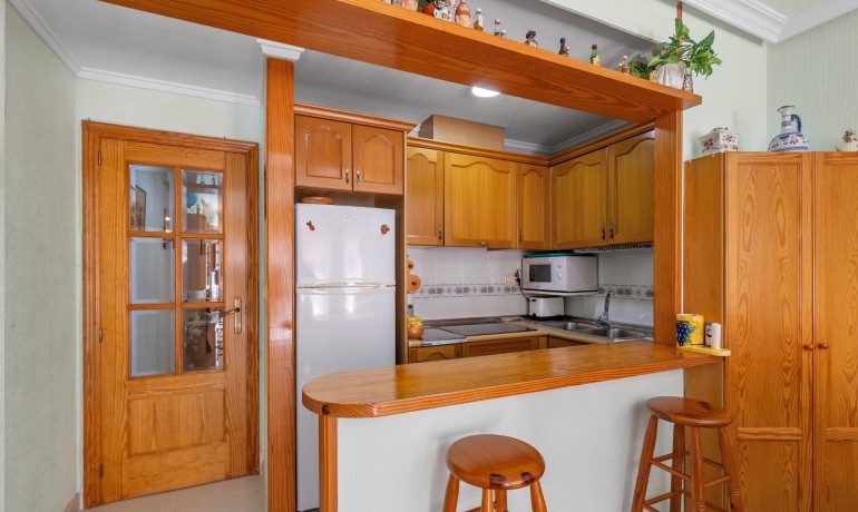 Sale - Apartment / Flat -
Torrevieja* - Playa del cura