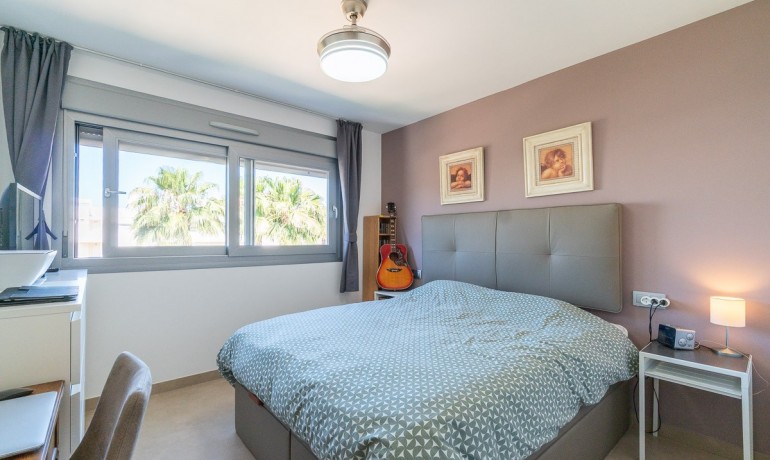Sale - Apartment - Top Floor -
Orihuela Costa* - Vistabella Golf