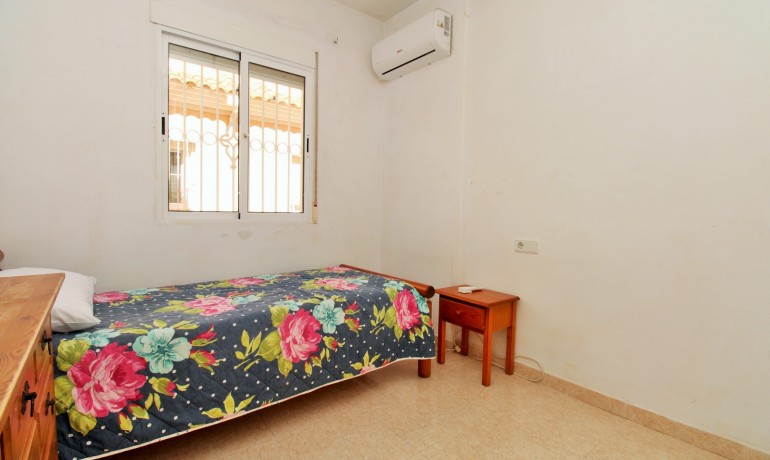 Revente - Maison -
Villamartin