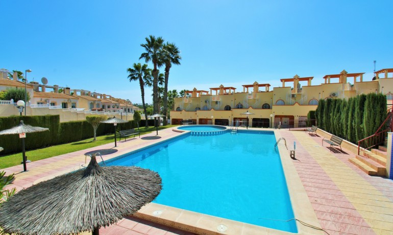 Revente - Maison -
Villamartin