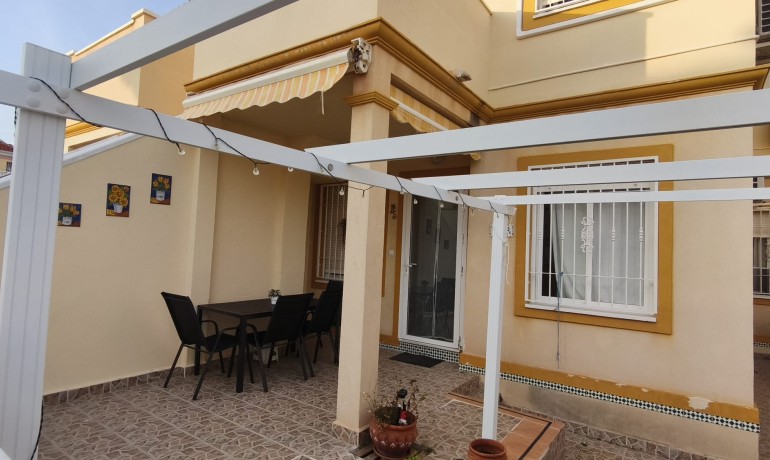Sale - Apartment / Flat -
Orihuela Costa - Playa Flamenca