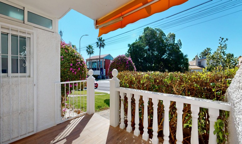 Herverkoop - Huis -
Orihuela* - Villamartin