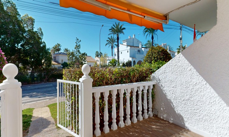 Herverkoop - Huis -
Orihuela* - Villamartin
