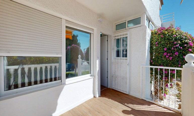 Herverkoop - Huis -
Orihuela* - Villamartin