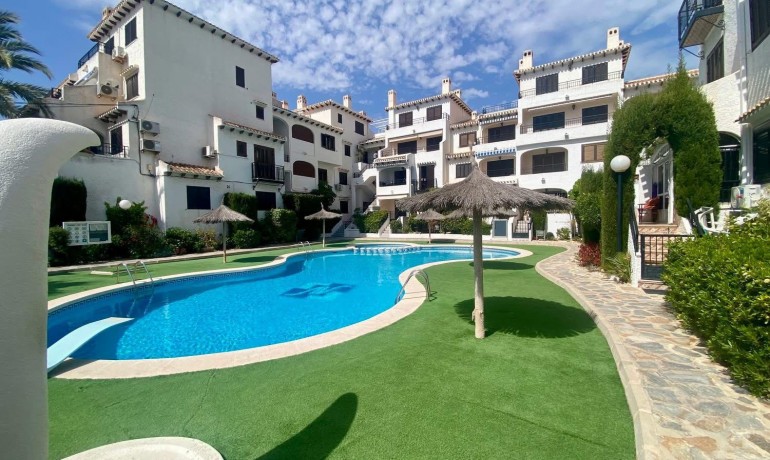 Sale - Apartment / Flat -
Orihuela Costa* - Cabo Roig