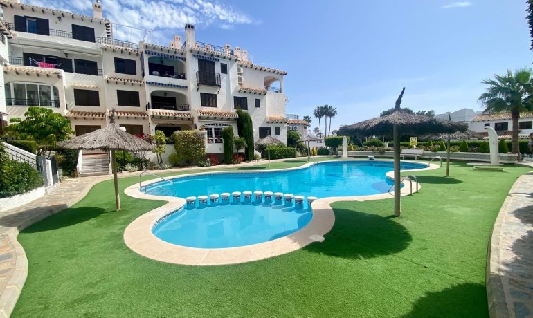 Sale - Apartment / Flat -
Orihuela Costa* - Cabo Roig