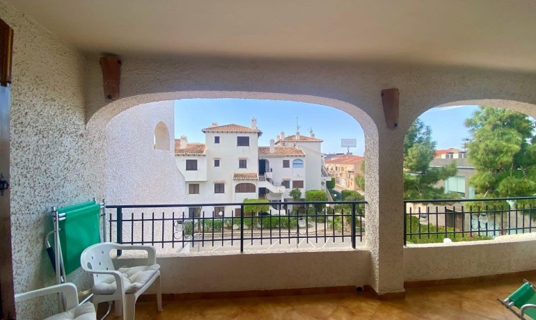 Sale - Apartment / Flat -
Orihuela Costa* - Cabo Roig