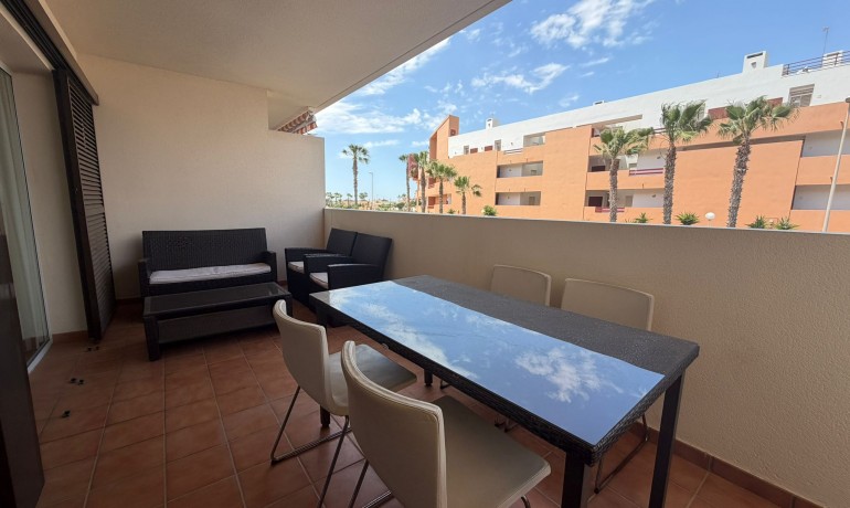Sale - Apartment / Flat -
Orihuela* - Punta Prima