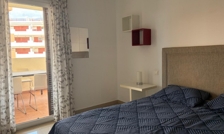 Sale - Apartment / Flat -
Orihuela* - Punta Prima