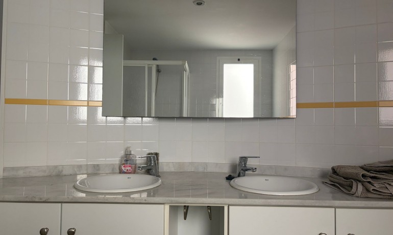 Sale - Apartment / Flat -
Orihuela* - Punta Prima