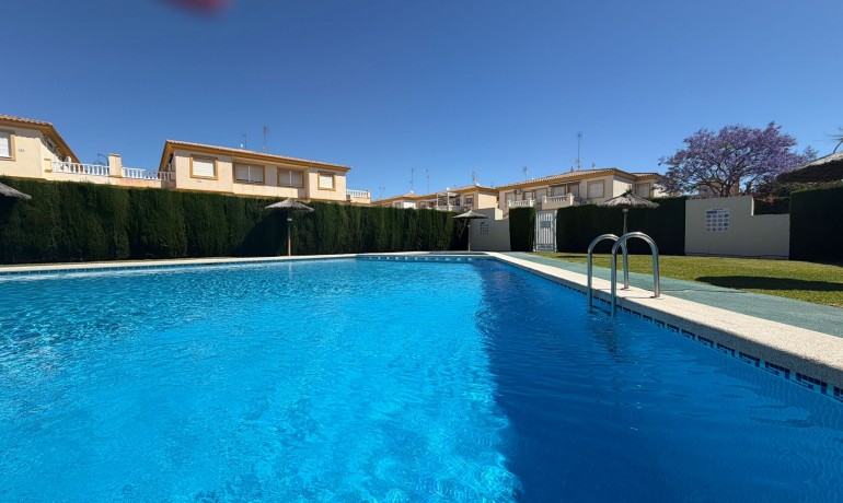 Sale - Apartment / Flat -
Orihuela Costa - Playa Flamenca