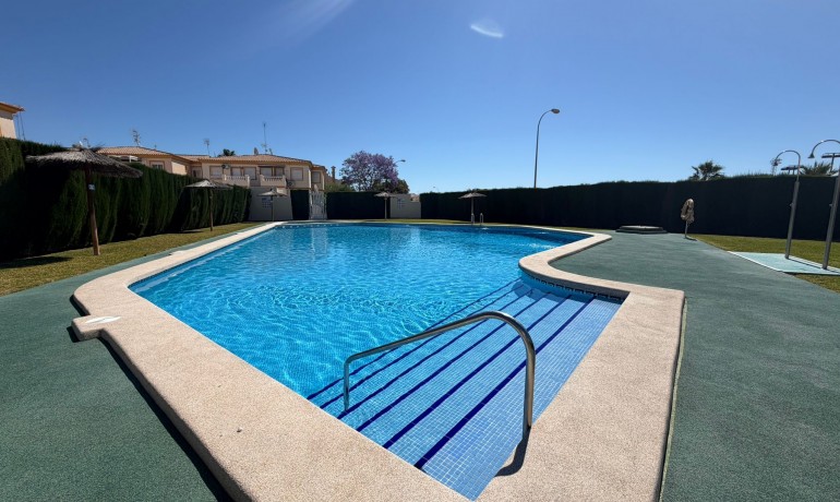 Sale - Apartment / Flat -
Orihuela Costa - Playa Flamenca