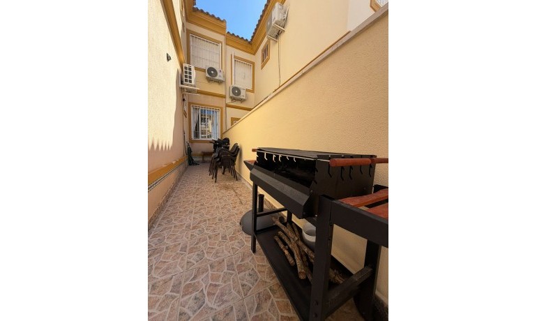 Sale - Apartment / Flat -
Orihuela Costa - Playa Flamenca