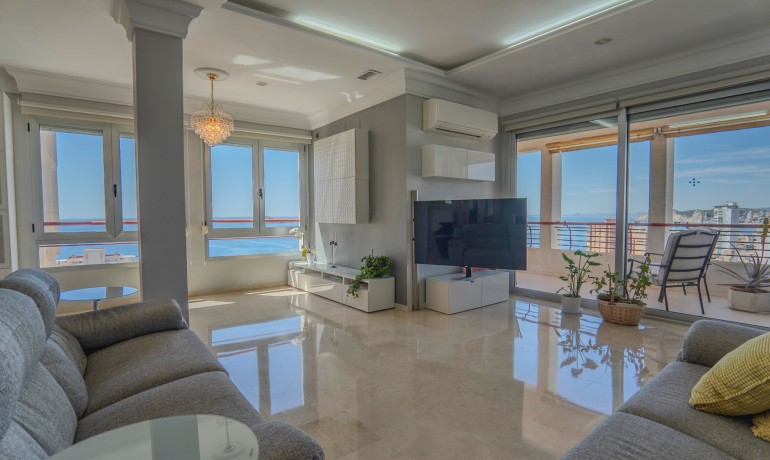 Sale - Apartment / Flat -
Benidorm - Benidorm - City