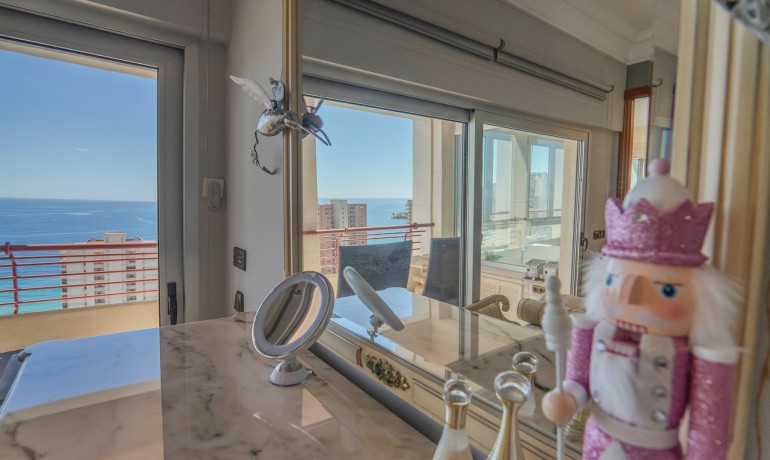 Sale - Apartment / Flat -
Benidorm - Benidorm - City