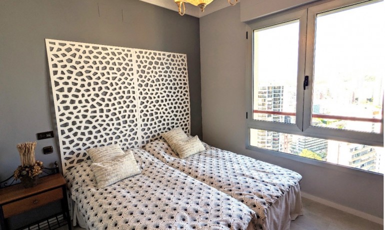 Sale - Apartment / Flat -
Benidorm - Benidorm - City