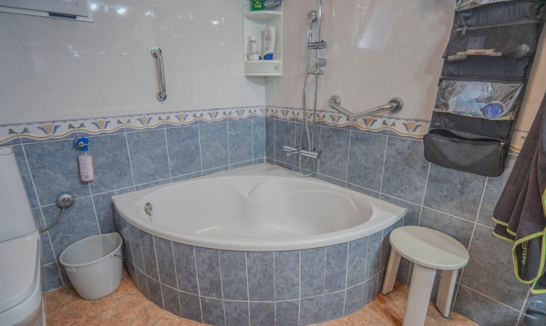 Sale - Finca / Country Property -
Orihuela - San Bartolome