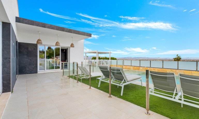 Sale - Villa -
Algorfa - Lomas de La Juliana