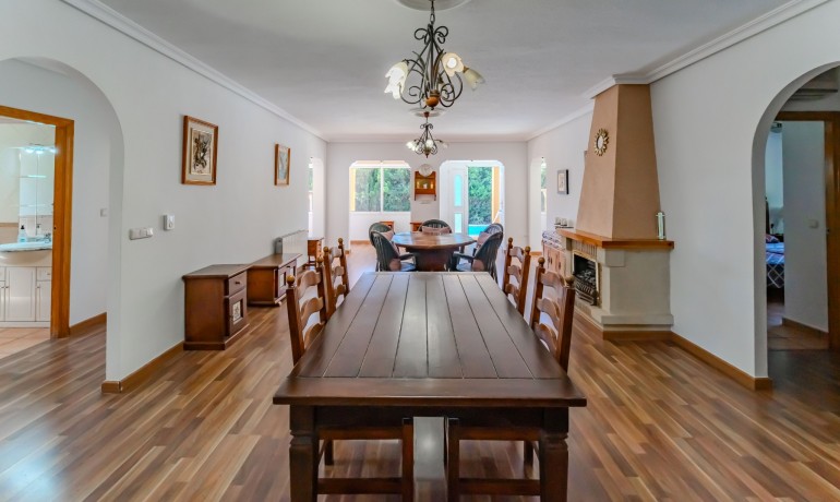 Sale - Finca / Country Property -
Rojales - Rojales - Country