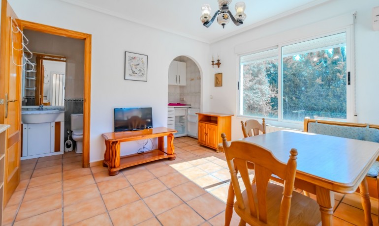Sale - Finca / Country Property -
Rojales - Rojales - Country