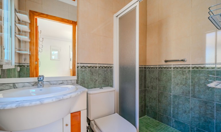 Sale - Finca / Country Property -
Rojales - Rojales - Country