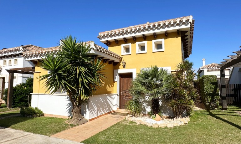 Sale - Villa -
Mar Menor Golf Resort - Mar Menor Golf Resort - Centre
