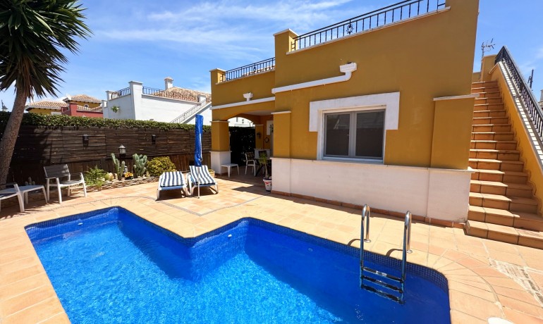 Sale - Villa -
Mar Menor Golf Resort - Mar Menor Golf Resort - Centre