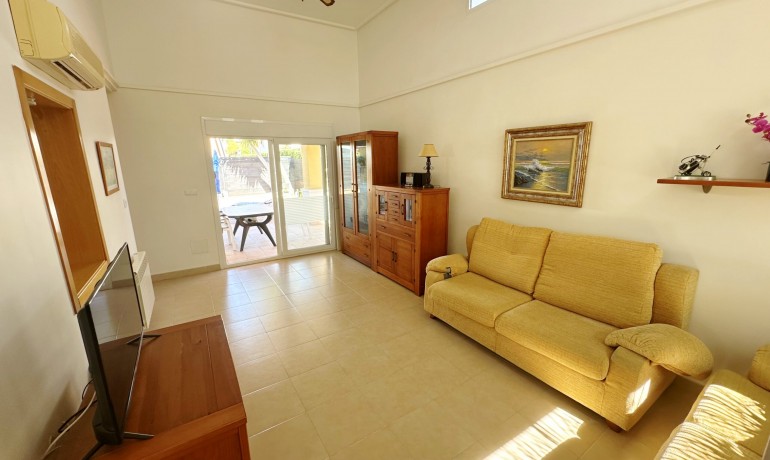 Sale - Villa -
Mar Menor Golf Resort - Mar Menor Golf Resort - Centre