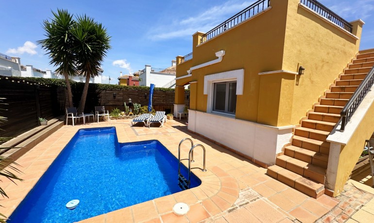 Sale - Villa -
Mar Menor Golf Resort - Mar Menor Golf Resort - Centre