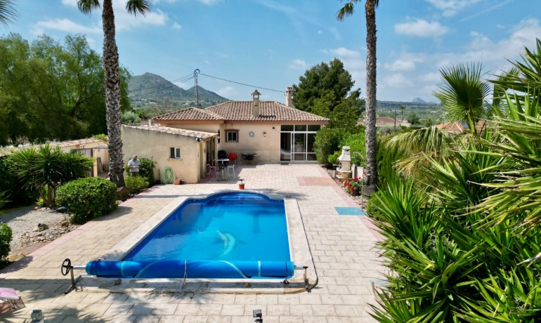 Venta - Villa -
Hondon de los frailes