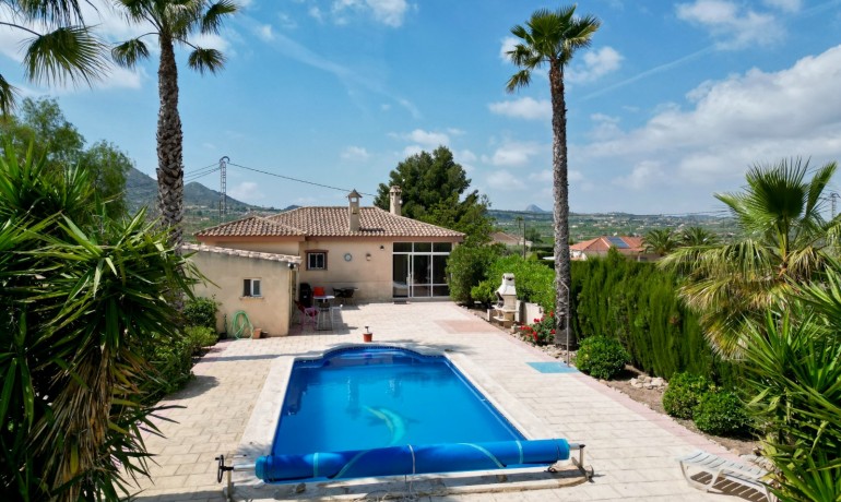 Venta - Villa -
Hondon de los frailes