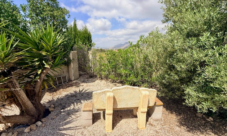 Venta - Villa -
Hondon de los frailes