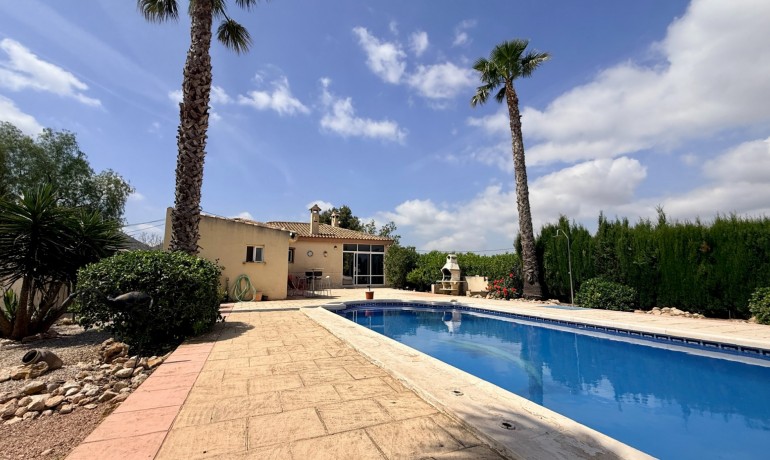 Venta - Villa -
Hondon de los frailes