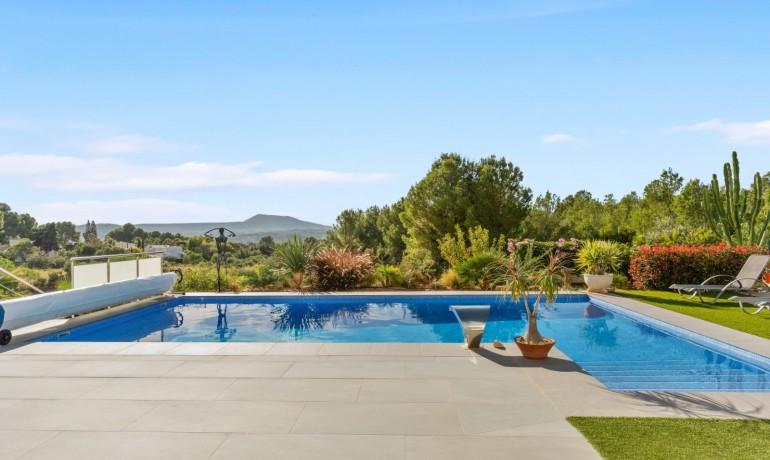 Sale - Villa -
Jávea / Xàbia - Montgó - Ermita