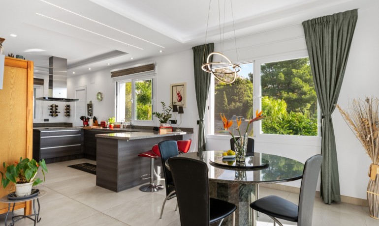Sale - Villa -
Jávea / Xàbia - Montgó - Ermita