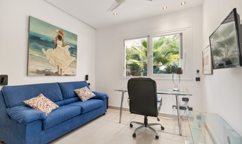 Sale - Villa -
Jávea / Xàbia - Montgó - Ermita