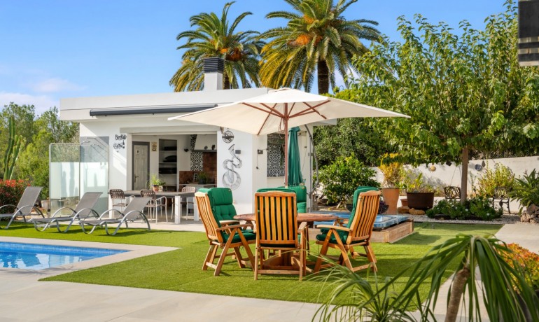 Sale - Villa -
Jávea / Xàbia - Montgó - Ermita