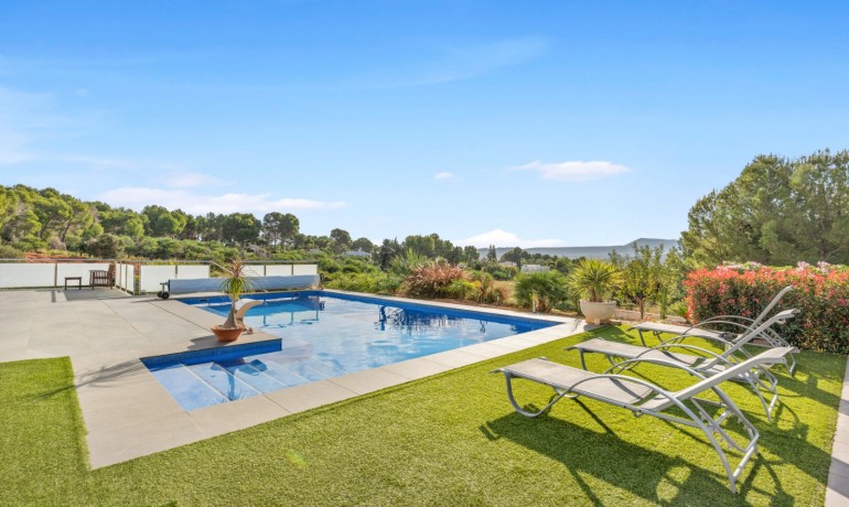 Sale - Villa -
Jávea / Xàbia - Montgó - Ermita