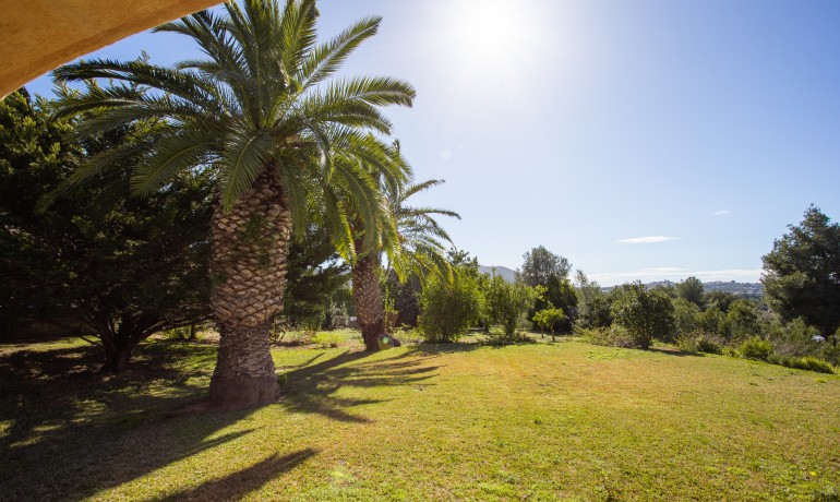 Sale - Villa -
Jávea / Xàbia - Partides comunes - Adsubia