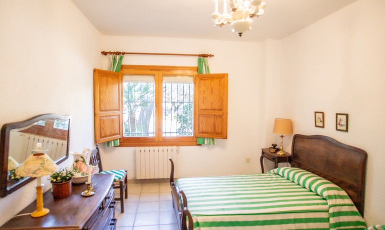 Sale - Villa -
Jávea / Xàbia - Partides comunes - Adsubia